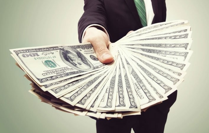 Tý tiền bạc rủng rỉnh, Mão công việc không suôn sẻ ngày 8/4