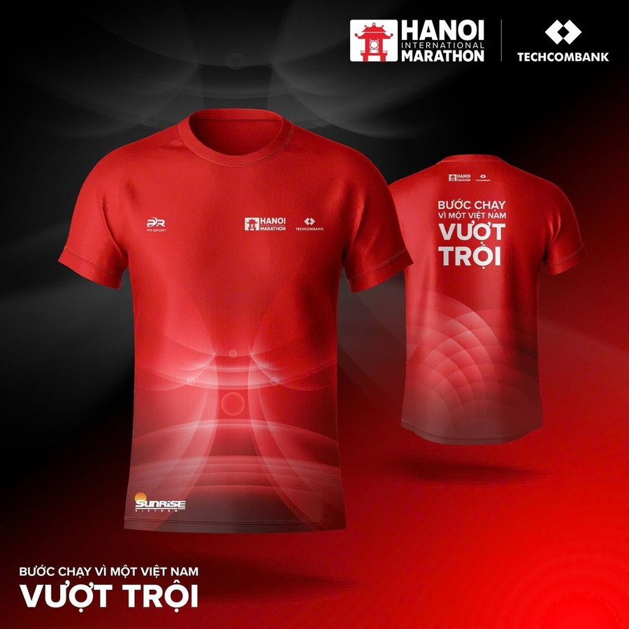 Trang phục chính thức mùa 4, đồng hành cùng vận động viên chinh phục đường chạy vượt trội. Ảnh: Techcombank. Trang phục chính thức mùa 4, đồng hành cùng vận động viên chinh phục đường chạy vượt trội. Ảnh: Techcombank.