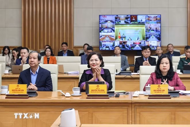 Các đại biểu tham dự Phiên họp thứ Nhất của Ban Chỉ đạo quốc gia về Dữ liệu. (Ảnh: Dương Giang/TTXVN)