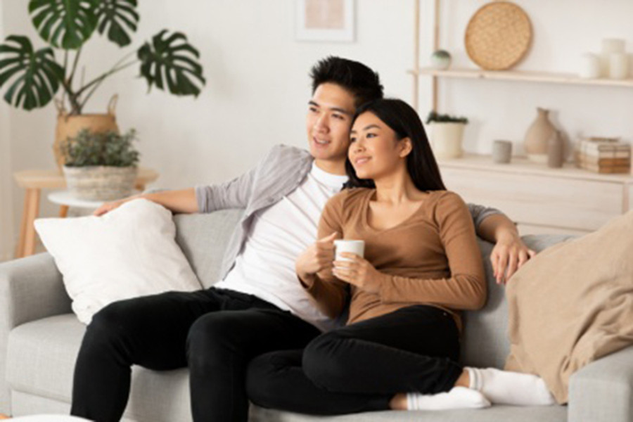 Chỉ có một gia đình hạnh phúc và tình yêu của người chồng, phụ nữ mới tìm thấy được cảm giác gắn bó trong cuộc sống. (Ảnh: ITN). 2-chi-co-mot.jpg