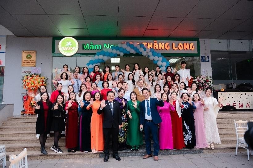 Ban lãnh đạo Viện IPD, Ban lãnh đạo trường mầm non VSK Thăng Long cùng toàn thể giáo viên, cán bộ nhân viên.