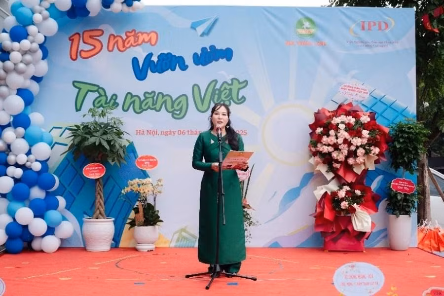 Ths. Bùi Thị Tuyết – Phó Viện trưởng Viện IPD, Hiệu trưởng trường MN VSK Thăng Long