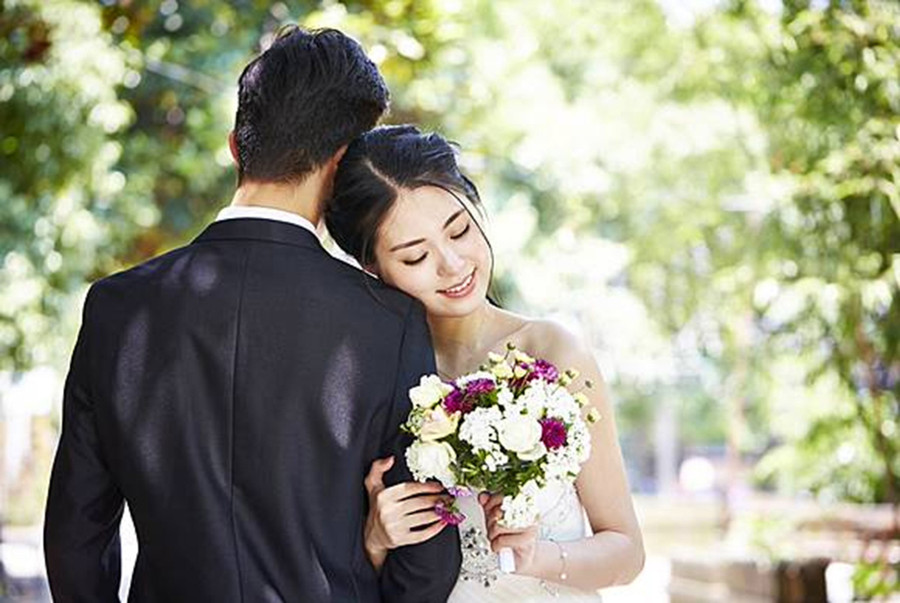 Yêu cầu quan trọng và cơ bản để trở thành một cặp đôi là họ có thể dễ dàng trao đổi với nhau khi gặp vấn đề. (Ảnh: ITN). 2-yeu-cau-quan-trong.jpg