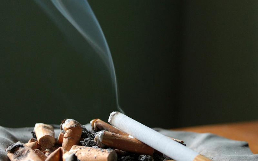 Mỗi khi bạn cưỡng lại cơn thèm hút thuốc, bạn đang tiến gần hơn một bước tới việc bỏ thuốc vĩnh viễn. (Ảnh: ITN)