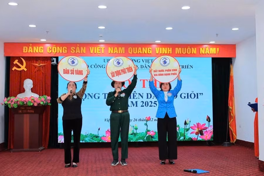 Hội thi “cộng tác viên Dân số giỏi” ở phường Việt Hưng, Hà Nội tổ chức đúng ngày Dân số Việt Nam 26/12