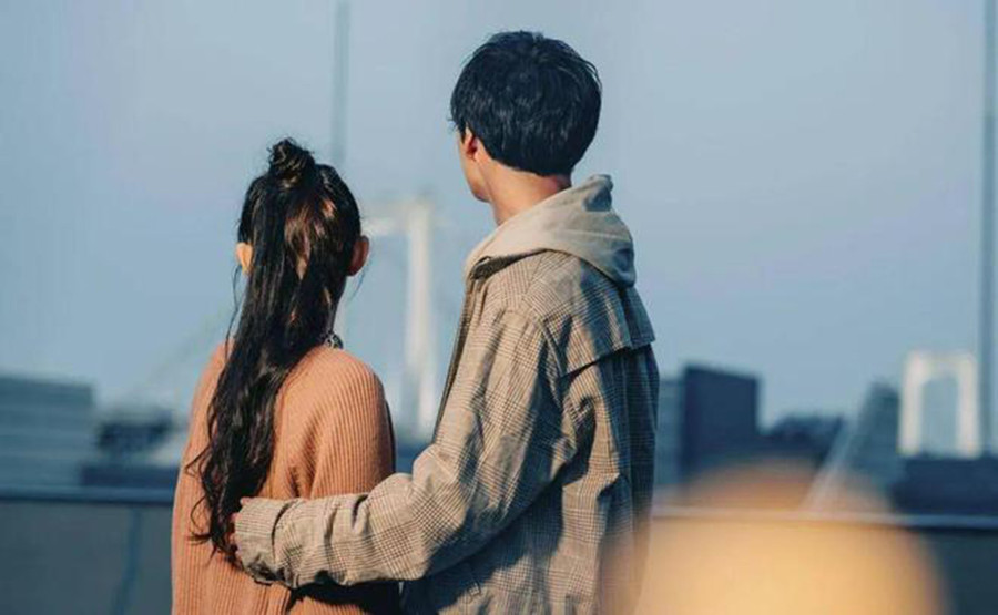Hầu hết đàn ông chỉ bắt đầu nhận ra hôn nhân không đơn giản như họ tưởng tượng sau một đến hai năm chung sống. (Ảnh: ITN).