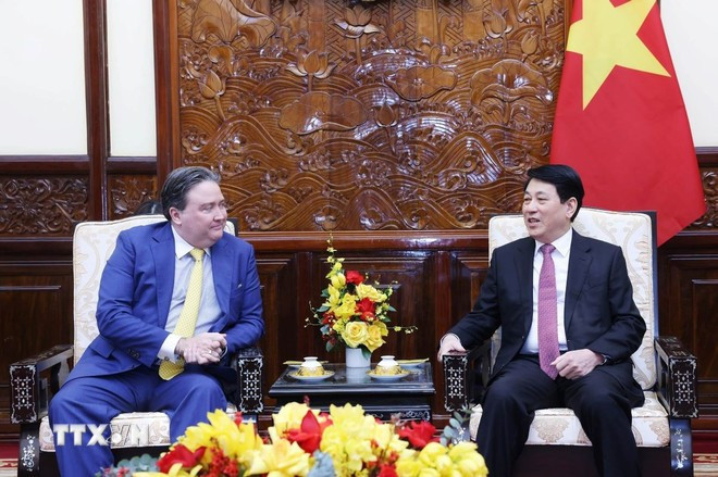 Chủ tịch nước Lương Cường tiếp Đại sứ Hoa Kỳ tại Việt Nam Marc Knapper. (Ảnh: Lâm Khánh/TTXVN)