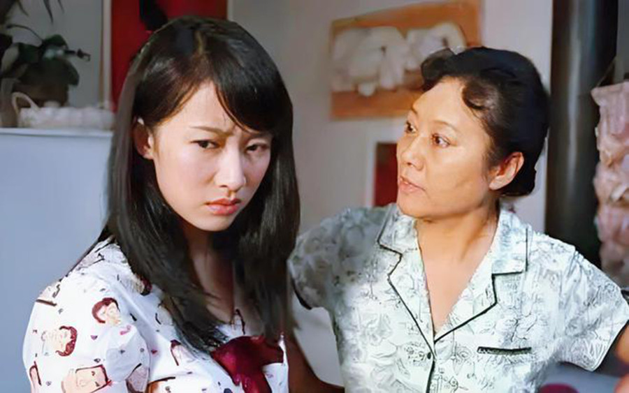 Ngay cả khi sống chung, mẹ chồng cũng nên tôn trọng không gian riêng tư của nàng dâu và tránh can thiệp vào đời tư. (Ảnh: ITN)