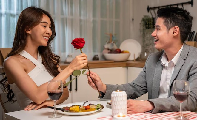 Cự Giải có cuộc gặp bất ngờ, Song Ngư đạt thành tích ngày đầu tuần 4/8