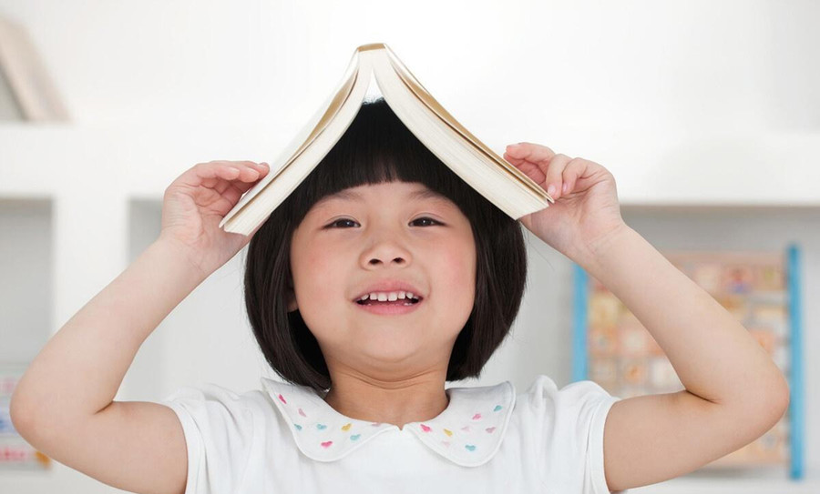 Sự phát triển của trẻ có đặc điểm rõ ràng theo từng độ tuổi và trọng tâm phát triển ở mỗi nhóm tuổi là khác nhau. (Ảnh: ITN).