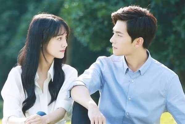 Tử vi 12 con giáp ngày 16/2: Sửu có nguồn thu bất ngờ, Dậu tình cảm thăng hoa 