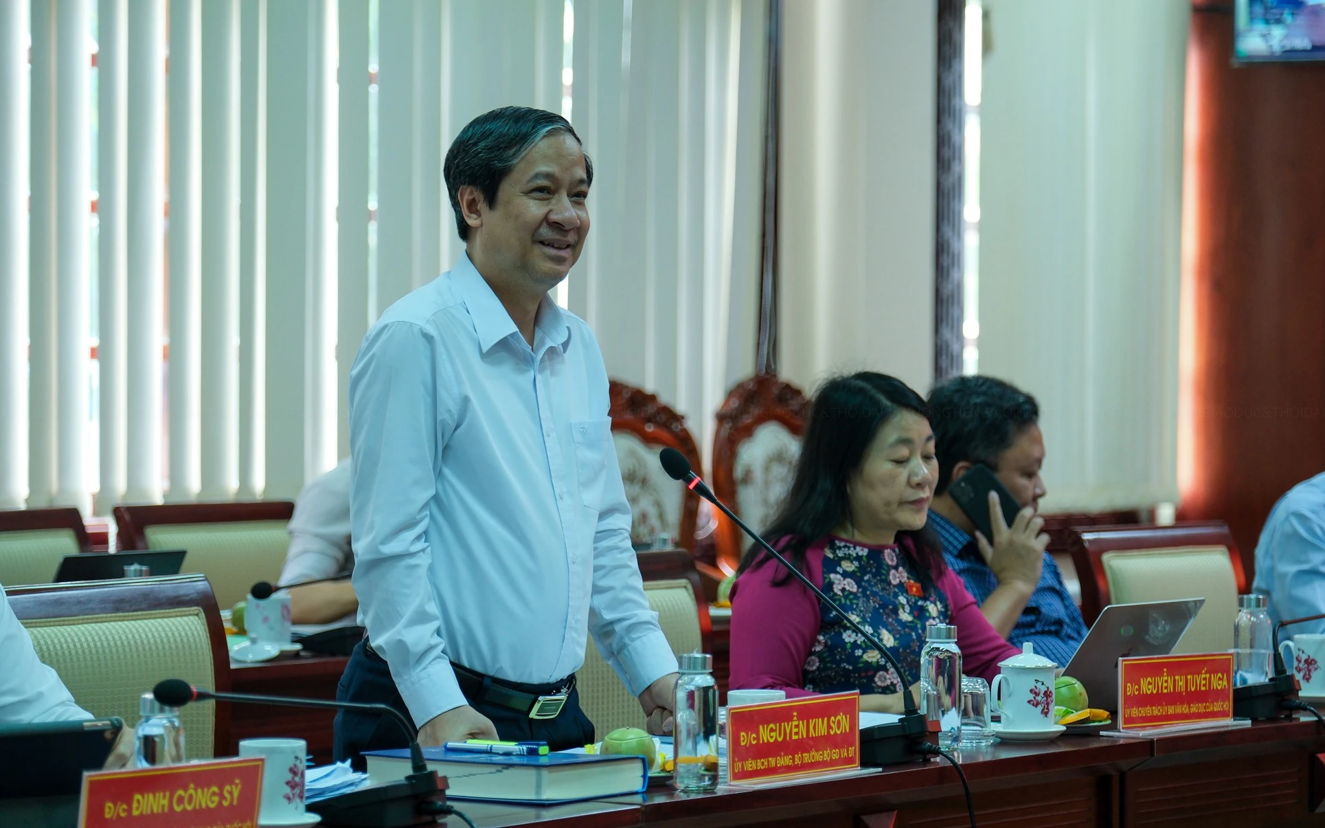 Bộ trưởng Nguyễn Kim Sơn phát biểu tại buổi làm việc.