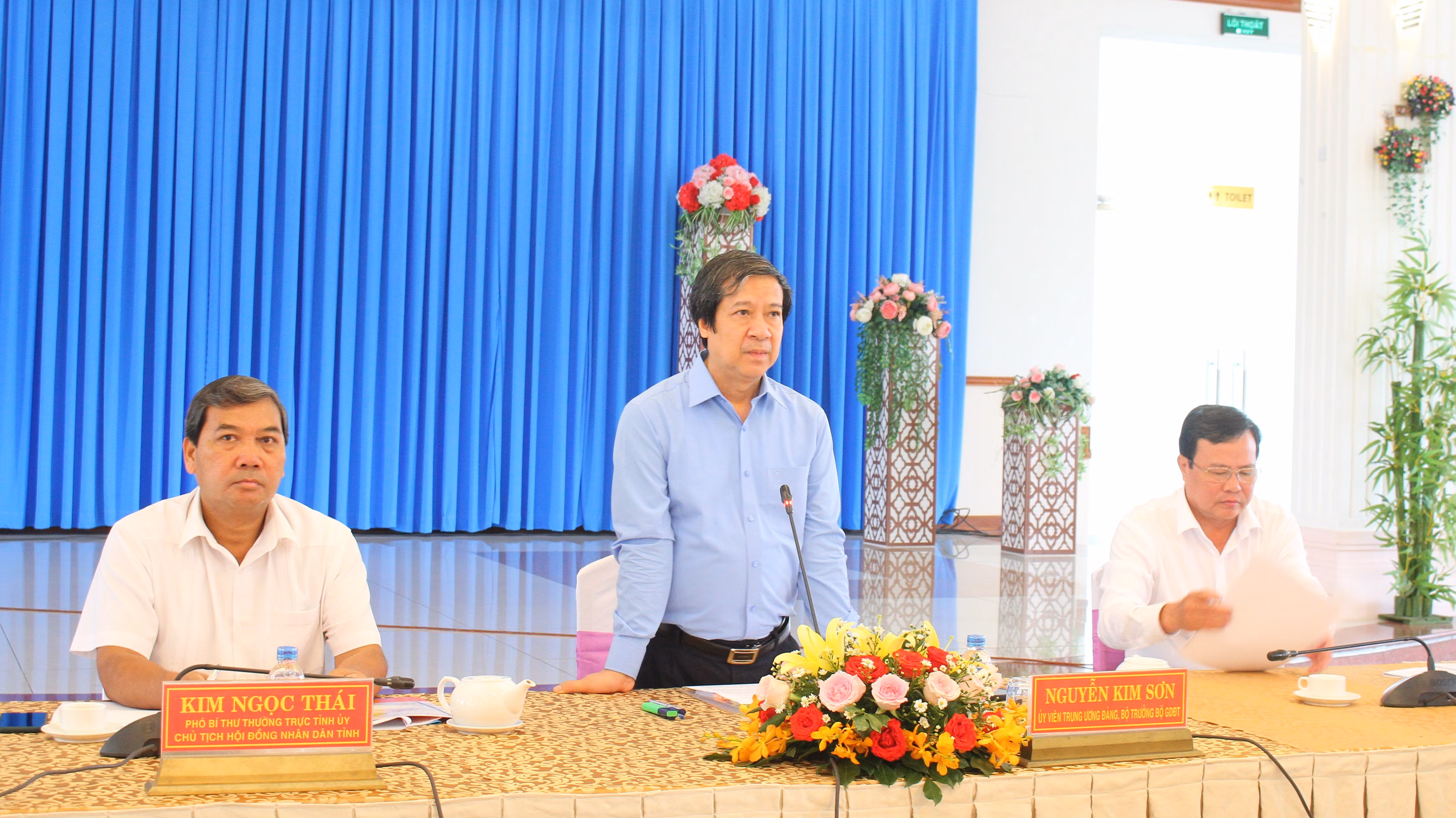 Bộ trưởng Nguyễn Kim Sơn phát biểu tại buổi làm việc.