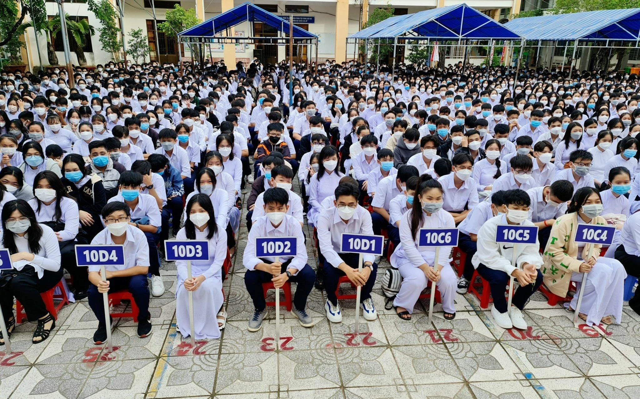 HS tỉnh Cà Mau tại lễ khai giảng sáng 5/9.