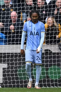 tottenham-03.jpg