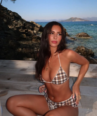 georgia-heath-instagram-989731387.png