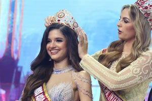 Janelis Leyba xuất sắc trở thành chủ nhân của vương miện Miss Asia Pacific International 2024.