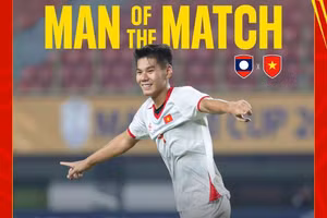 Hiểu Minh được bầu chọn là Cầu thủ xuất sắc nhất trận U23 Việt Nam 3-0 U23 Lào, vòng bảng U23 Đông Nam Á 2025. Ảnh: VFF.