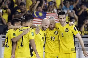 Đội tuyển Malaysia bị FIFA phạt nặng do sử dụng giấy tờ giả mạo nhập tịch cho 7 cầu thủ. Ảnh: FAM.