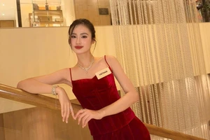 Hoa hậu Ý Nhi liên tục trượt các giải thưởng phụ tại Miss World