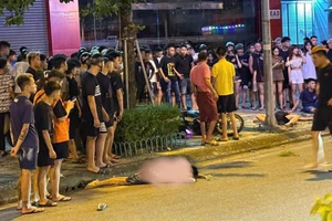 Hiện trường vụ tai nạn giao thông nghiêm trọng khiến 1 thanh niên chết tại chỗ, 2 người bị thương.