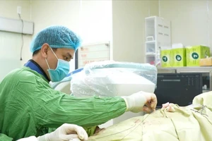 Chủ quan suốt 5 năm, nữ sinh viên suy thận ở tuổi 22