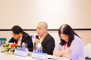 Các chuyên tập trung vào những vấn đề cấp thiết như: Sức khỏe Nam giới, Sức khỏe tình dục của cặp đôi, Giới và Sức khỏe tâm thần.