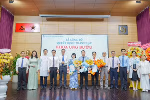 Lễ công bố quyết định thành lập khoa Ung bướu - Bệnh viện Nhân dân Gia Định. 