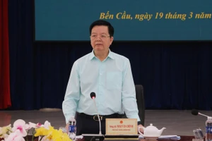 Phó Thủ tướng Mai Văn Chính làm việc tại xã Bến Cầu, tỉnh Tây Ninh.