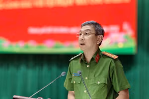 Đại tá Trần Hồng Minh, Phó Giám đốc Công an TPHCM.