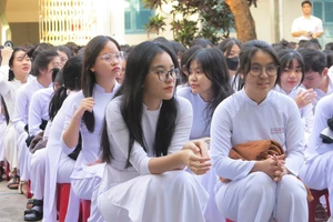 Học sinh lớp 12 Trường THPT Hoàng Văn Thụ, TP Nha Trang, Khánh Hòa. (Ảnh: H.Ngân)