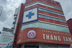 Phòng khám Đa khoa Tháng Tám đã nhiều lần bị Sở Y tế TPHCM xử phạt.