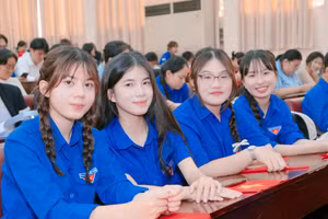 Sinh viên Phân hiệu Học viện Hành chính và Quản trị công tại TPHCM. 