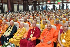 Các đại biểu tham dự lễ Bế mạc Vesak Liên Hợp Quốc năm 2025. (Ảnh: Việt Dũng)