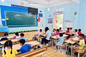 Lớp học tiếng Việt chuẩn bị vào lớp 1 cho trẻ tại Trường Tiểu học Phan Thanh 1 (thôn Tịnh Mỹ, xã Hồng Thái, tỉnh Lâm Đồng).