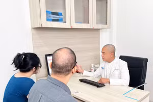 Nhiều nam giới mắc hội chứng "vịt nổi" làm ảnh hưởng nghiêm trọng đến sức khỏe sinh lý, gây rối loạn chức năng tình dục. 