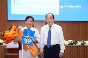 Bổ nhiệm TS.BS Diệp Bảo Tuấn làm Giám đốc Bệnh viện Ung bướu TPHCM.