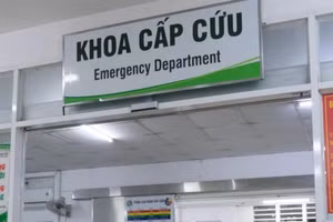 Sau thời gian điều trị tích cực, nam bệnh nhân bị cô ruột đầu độc bằng Xyanua được xuất viện. (Ảnh: P.T)