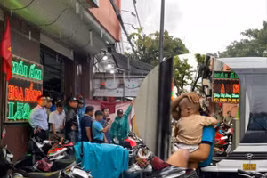 Tất cả trẻ được đưa đến các trung tâm trực thuộc Sở LĐ-TB&XH TPHCM trong ngày. 