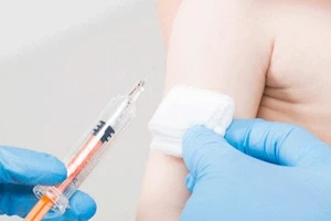 Tiêm ngừa vaccine đóng vai trò quan trọng trong việc phòng chống bệnh cho trẻ.