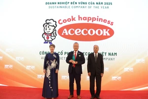 Acecook Việt Nam được vinh danh “Doanh nghiệp bền vững của năm 2025”.