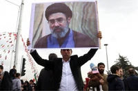 Tân lãnh đạo cấp cao Iran, Mojtaba Khamenei.