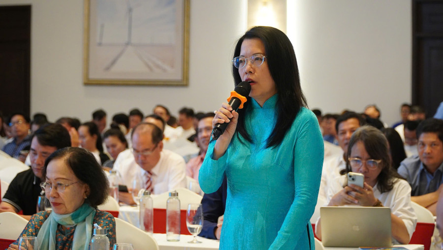 Bà Nguyễn Thị Ánh Hoa, Giám đốc Sở Du lịch TPHCM phát biểu tại hội thảo. gen-h-3.jpg