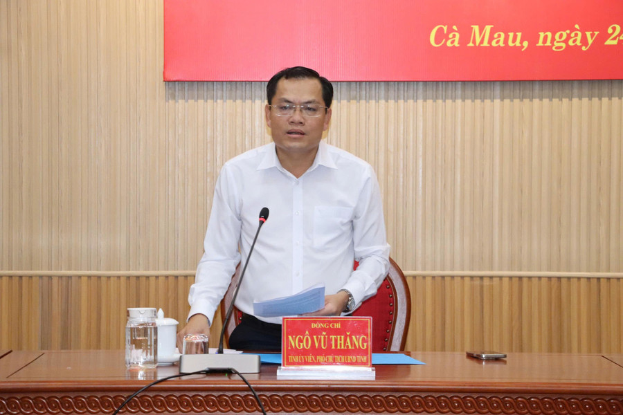 Ông Ngô Vũ Thăng, Phó Chủ tịch UBND tỉnh Cà Mau phát biểu tại buổi họp báo. gen-h-hop-bao-du-lich-2.jpg