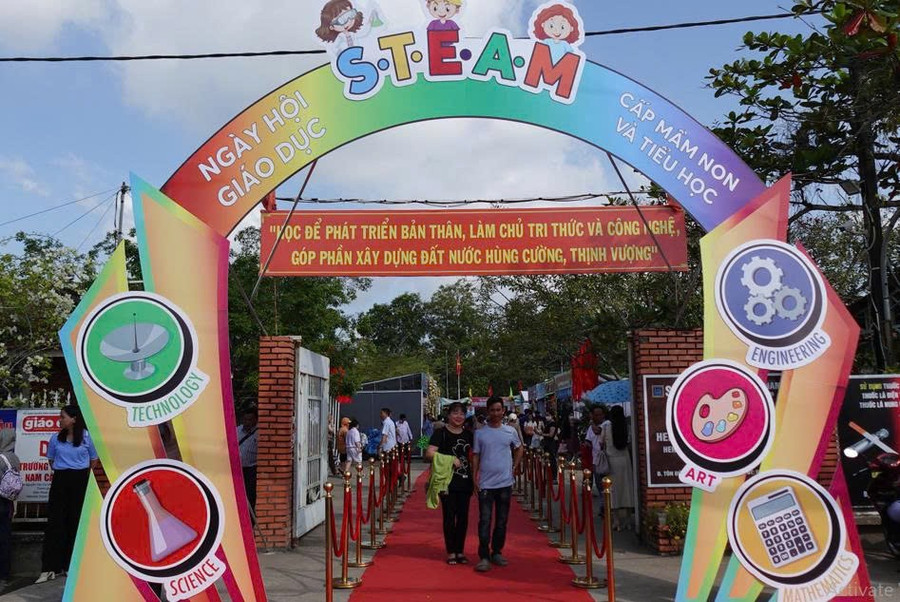 Không gian Ngày hội Giáo dục STEAM cấp Mầm non và Tiểu học .