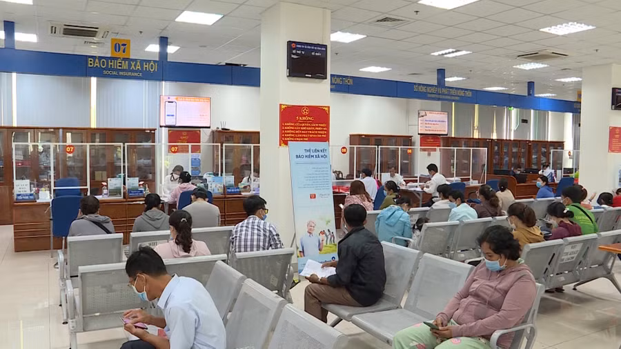 Việc doanh nghiệp nợ đóng BHXH khiến quyền lợi của người lao động bị ảnh hưởng.