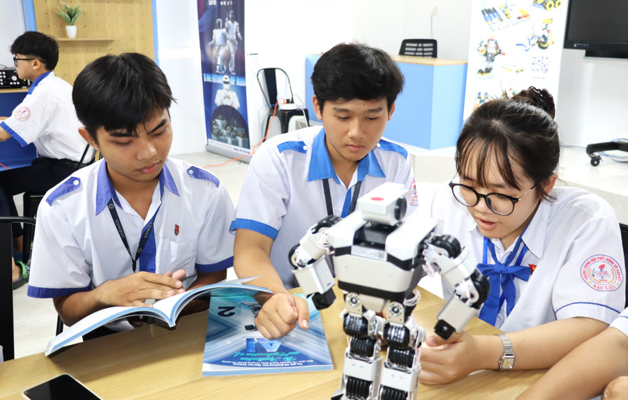 truong-hoc-cong-nghe-5.jpg