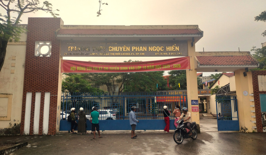 Trường THPT chuyên Phan Ngọc Hiển (TP Cà Mau). truong-chuyen-phan-ngoc-hien-1.jpg