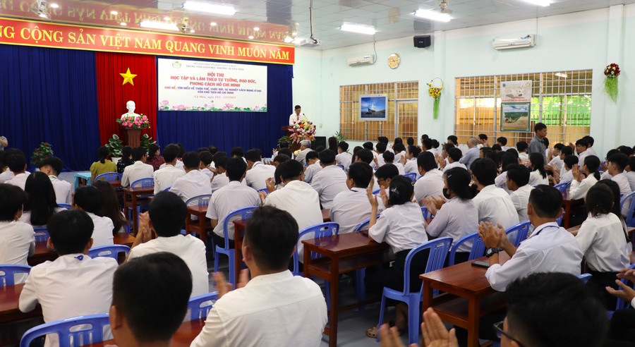 Quang cảnh hội thi. hoi-thi-hoc-bac-1.jpg