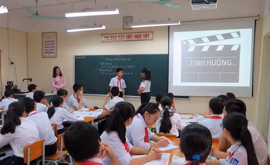 Cấp học Tiểu học ở tỉnh Cà Mau có 304/313 trường tổ chức dạy học 2 buổi/ngày.